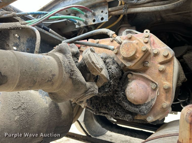 image for item DP0470 1982 GMC Brigadier  semi truck