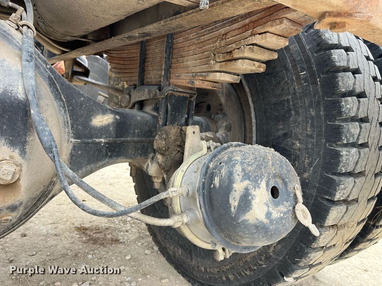 image for item DP0470 1982 GMC Brigadier  semi truck