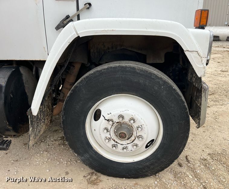 image for item DP0470 1982 GMC Brigadier  semi truck