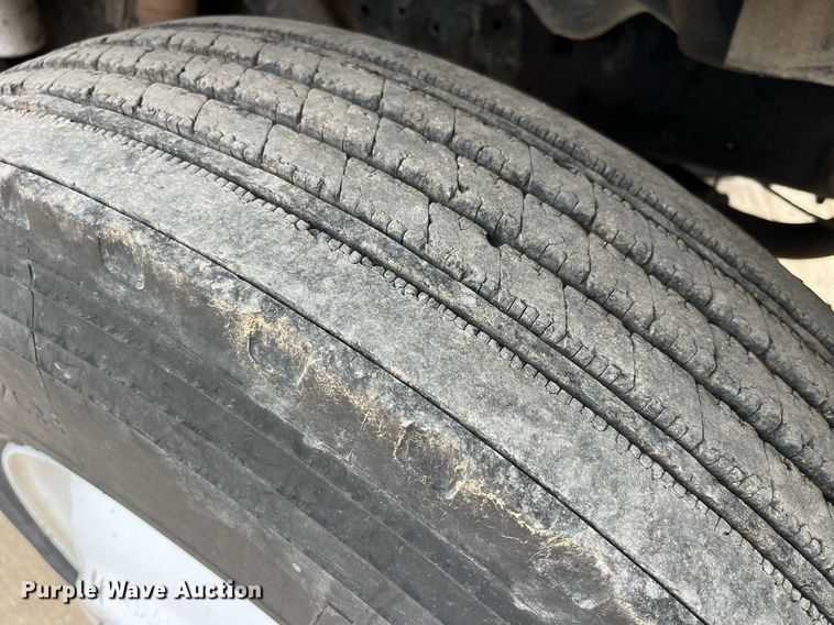 image for item DP0470 1982 GMC Brigadier  semi truck