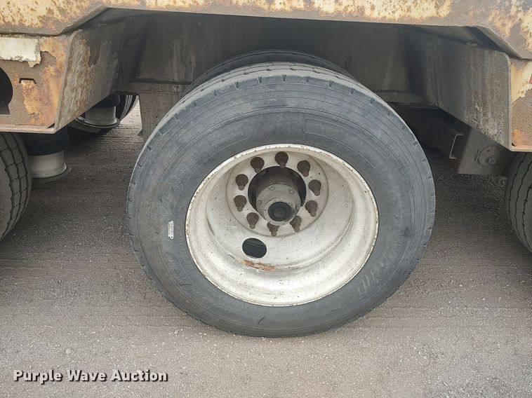 image for item DQ0402 2016 Load King  equipment trailer