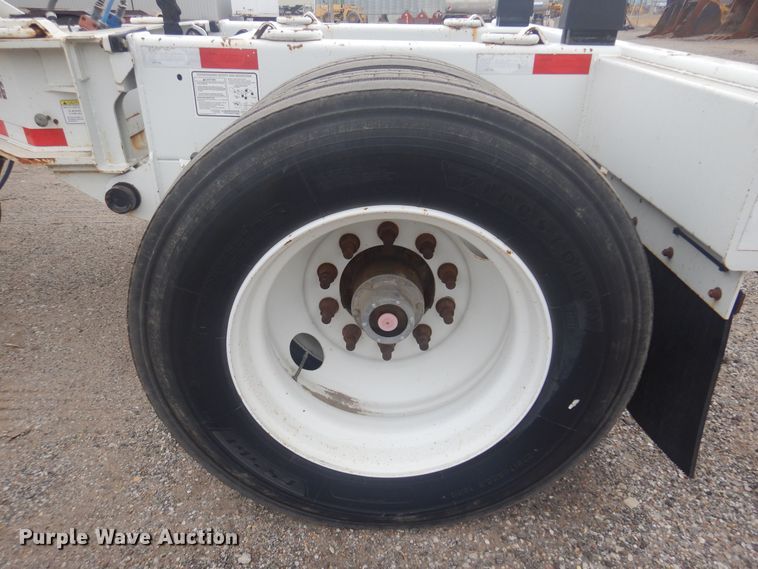 image for item DQ0404 2016 Load King  stinger axle