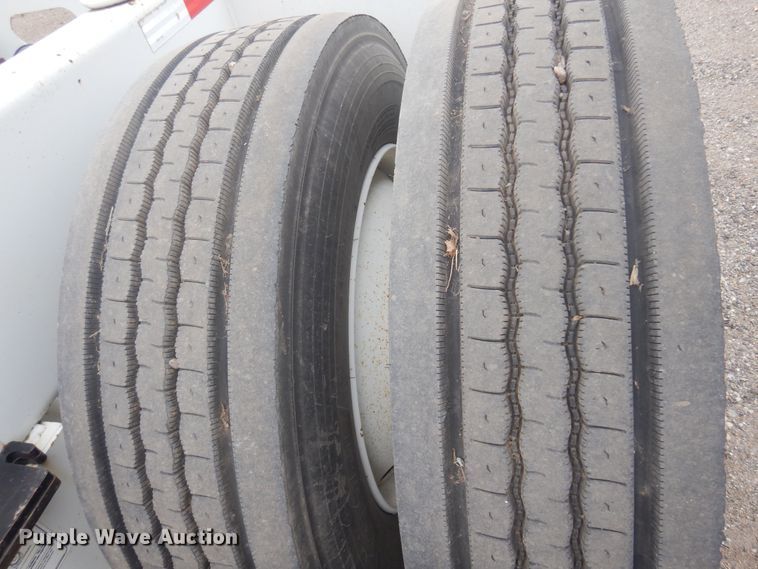 image for item DQ0404 2016 Load King  stinger axle