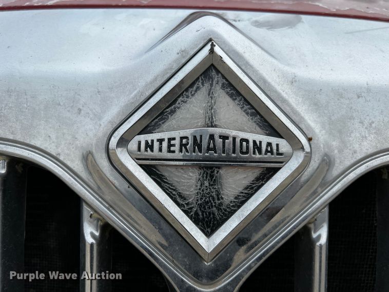 image for item DQ1994 2008 International Prostar semi truck