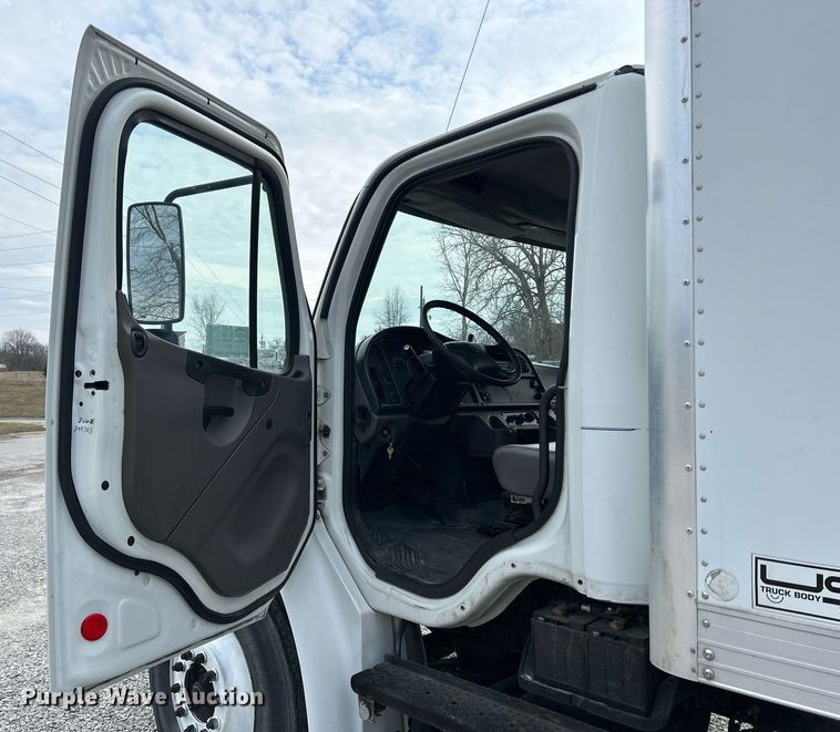 image for item DR4519 2009 Freightliner Business Class M2  box truck
