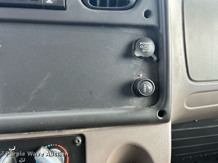 image for item DR4519 2009 Freightliner Business Class M2  box truck