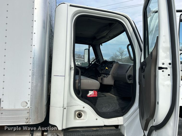 image for item DR4519 2009 Freightliner Business Class M2  box truck