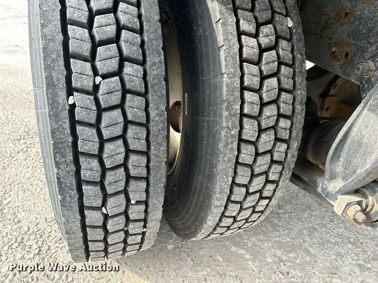 image for item DR4519 2009 Freightliner Business Class M2  box truck