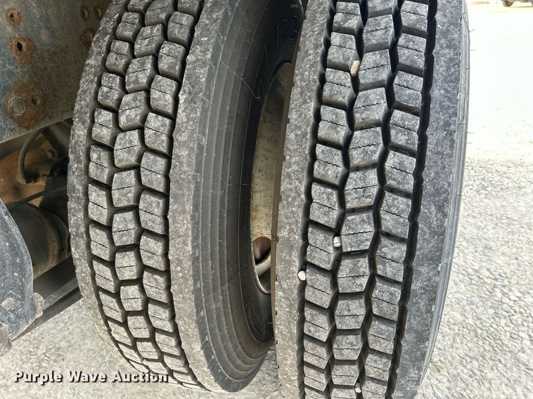 image for item DR4519 2009 Freightliner Business Class M2  box truck