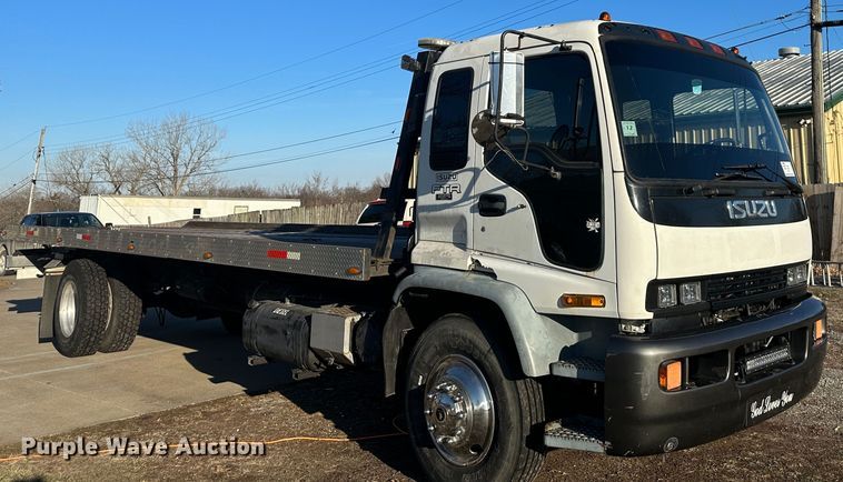 image for item DR5002 1997 Isuzu FSR  rollback truck