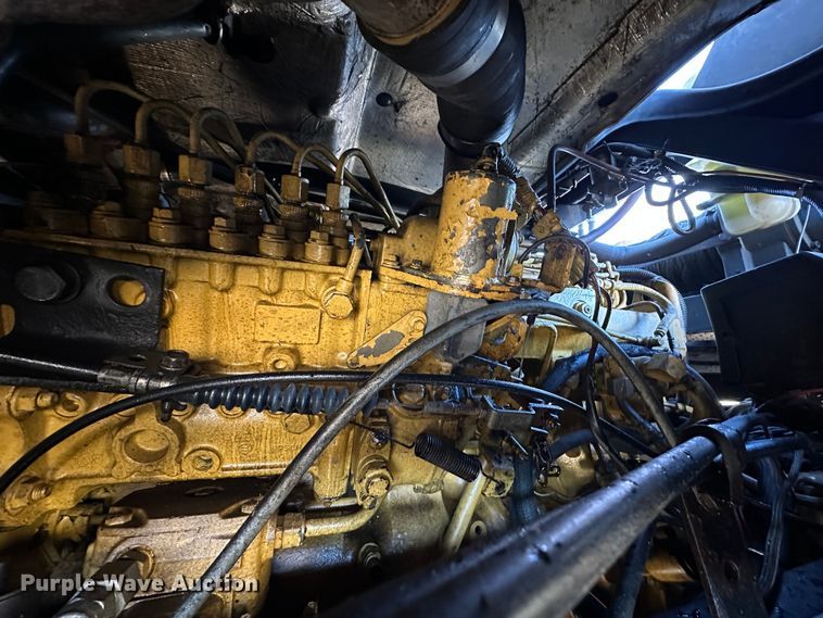 image for item DR5002 1997 Isuzu FSR  rollback truck