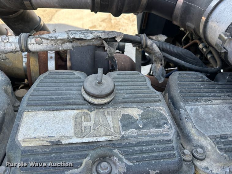 image for item DR5097 2007 Kenworth W900  semi truck