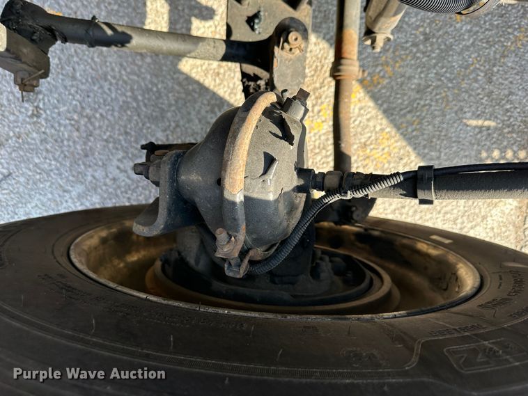 image for item DR5097 2007 Kenworth W900  semi truck