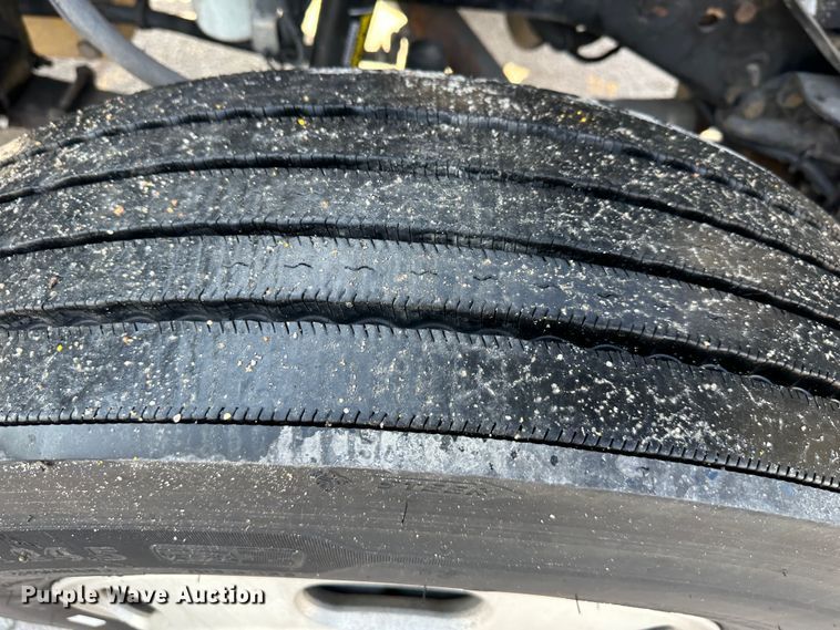 image for item DR5097 2007 Kenworth W900  semi truck