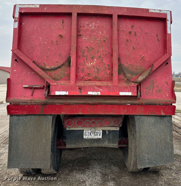 image for item DR5105 2001 L&M  end dump trailer