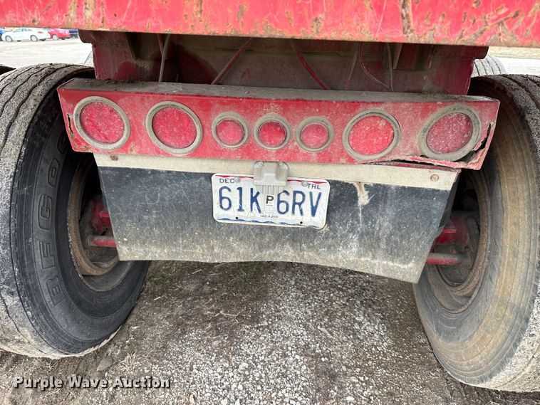 image for item DR5105 2001 L&M  end dump trailer