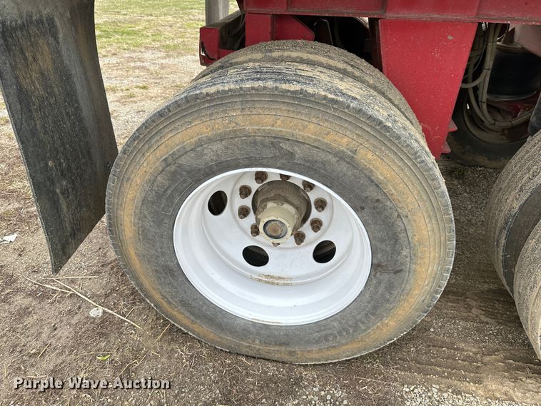image for item DR5105 2001 L&M  end dump trailer