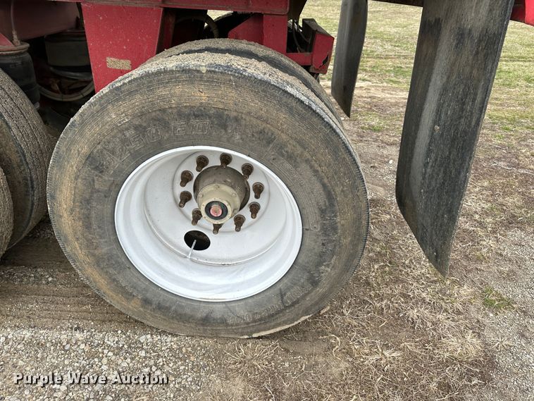 image for item DR5105 2001 L&M  end dump trailer