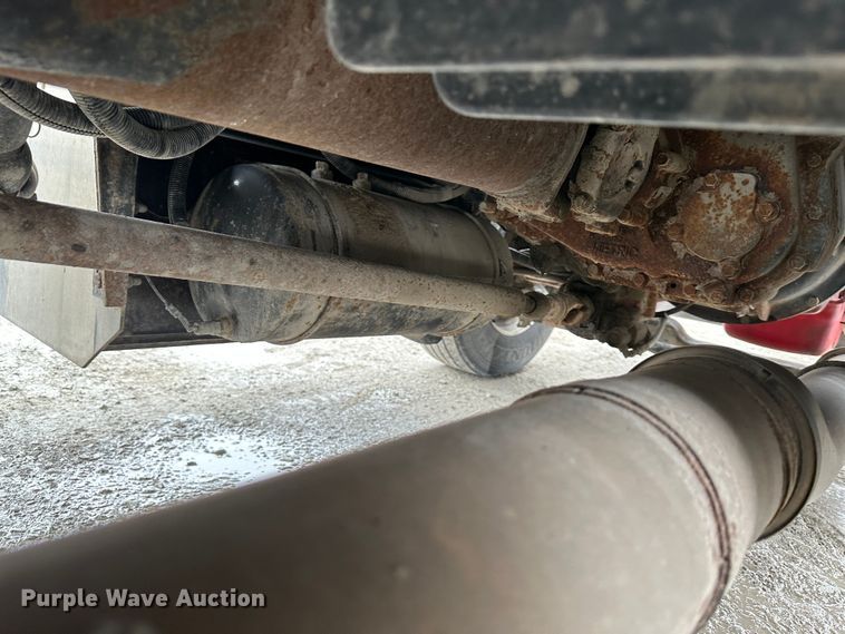 image for item DR6086 2008 Peterbilt 386  semi truck