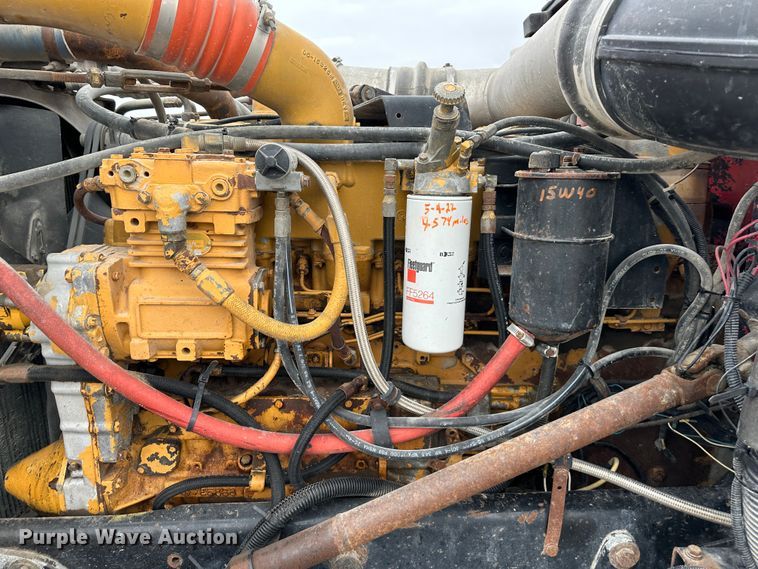 image for item DR6087 1993 Peterbilt 379  semi truck