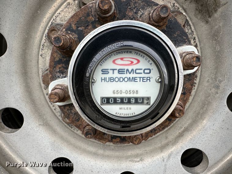 image for item DR6087 1993 Peterbilt 379  semi truck