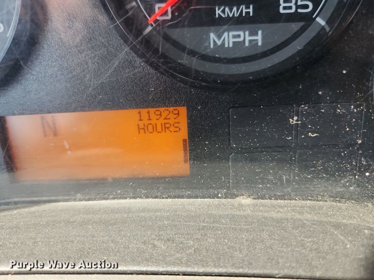 image for item EA9442 2015 International ProStar  semi truck