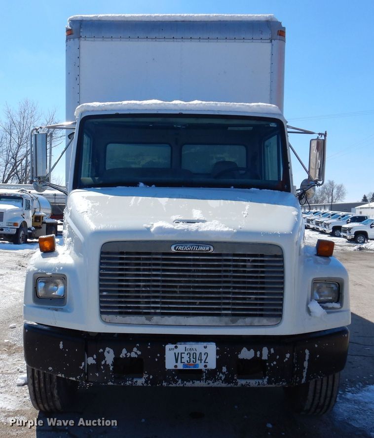 image for item IO9469 1999 Freightliner FL70  box truck