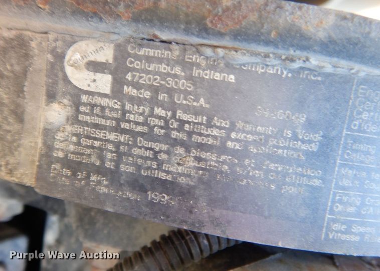 image for item IO9469 1999 Freightliner FL70  box truck