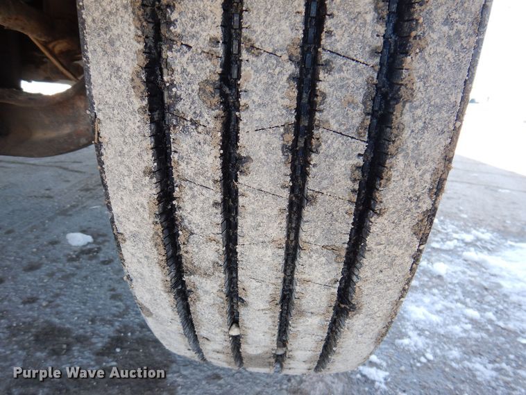 image for item IO9469 1999 Freightliner FL70  box truck