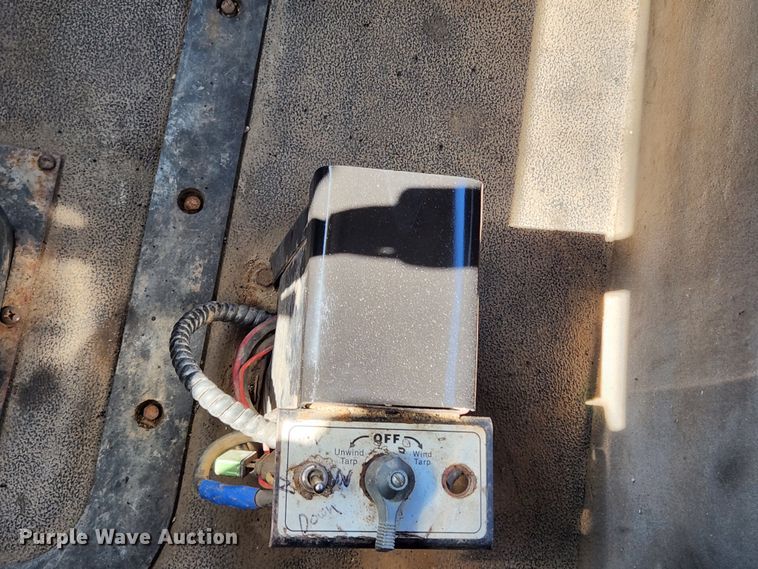 image for item JB9453 1998 Mack CH613  semi truck