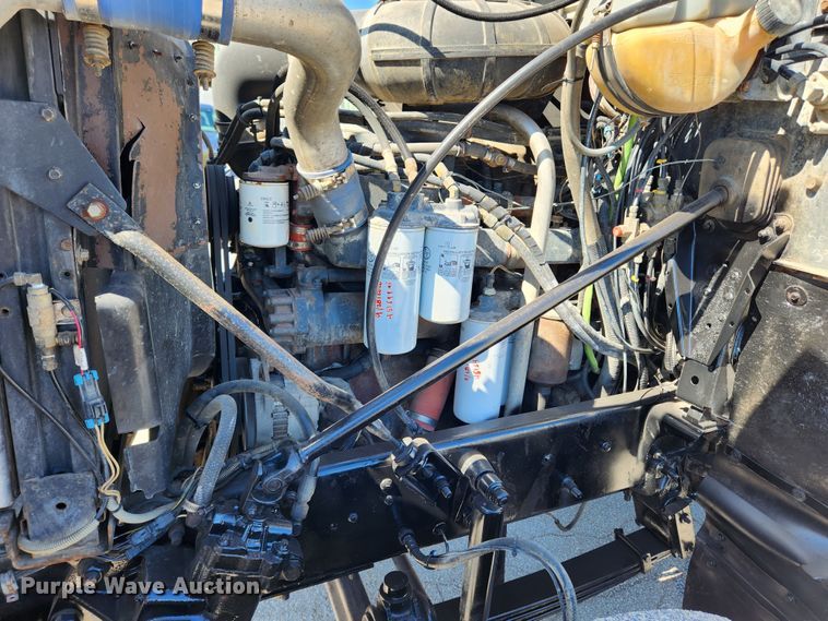 image for item JB9453 1998 Mack CH613  semi truck