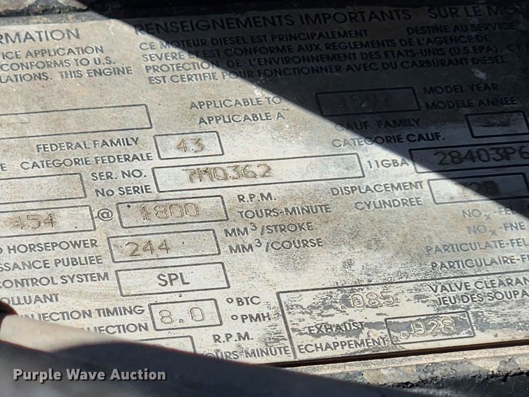 image for item JB9453 1998 Mack CH613  semi truck