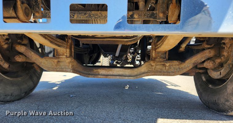 image for item JB9453 1998 Mack CH613  semi truck