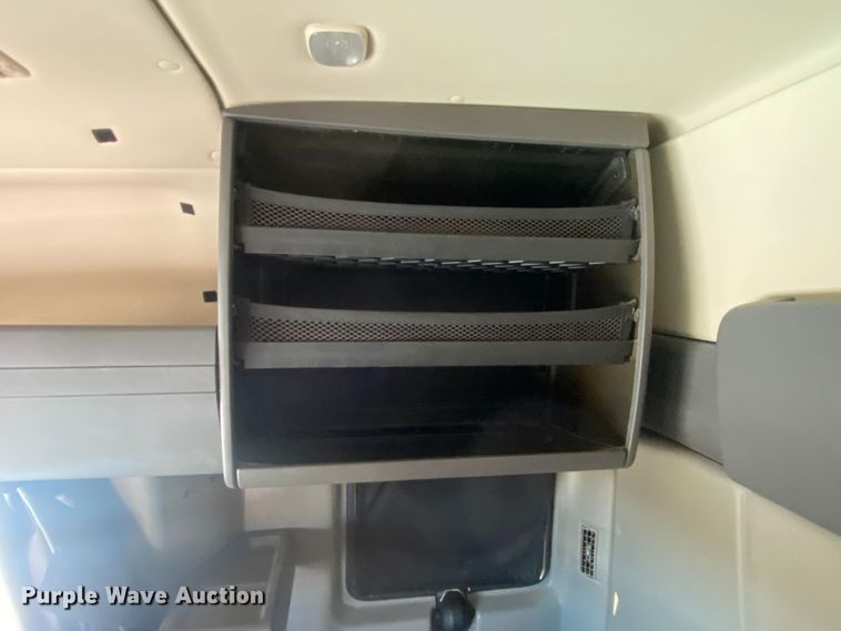 image for item KB9533 2012 International ProStar Plus 122  semi truck