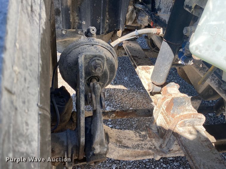 image for item KB9533 2012 International ProStar Plus 122  semi truck