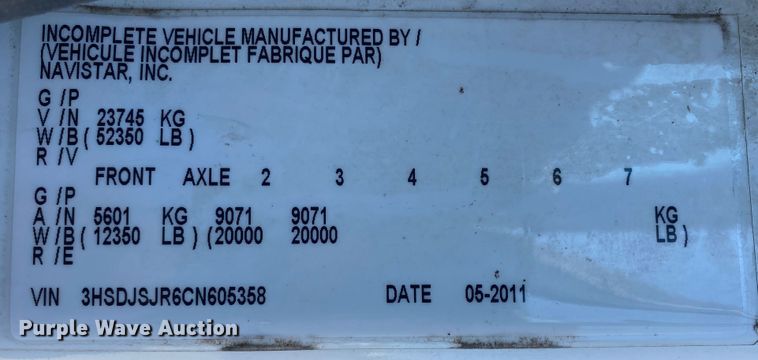 image for item KB9533 2012 International ProStar Plus 122  semi truck