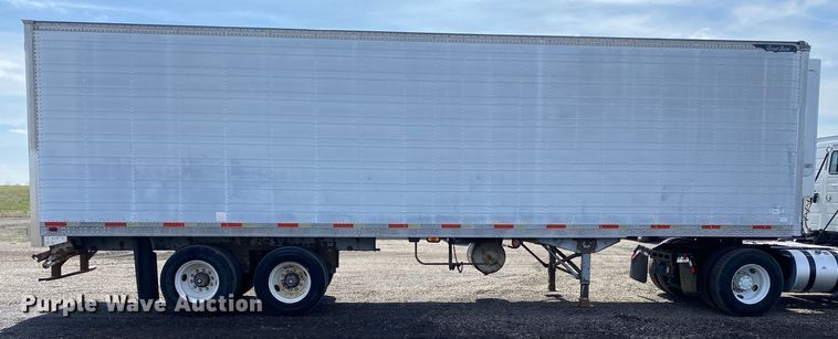 image for item KB9559 1998 Great Dane  refrigerated van trailer