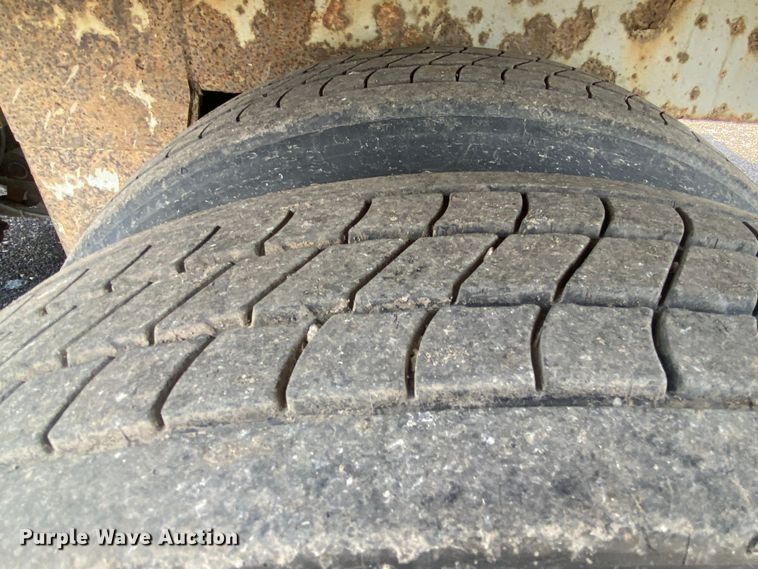 image for item KB9559 1998 Great Dane  refrigerated van trailer