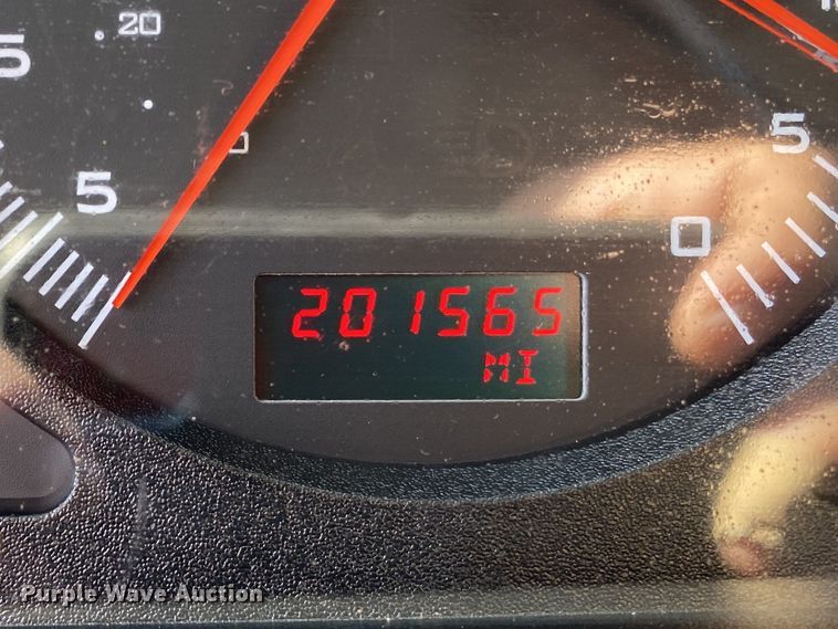 image for item KB9573 2016 Caterpillar CT660  semi truck