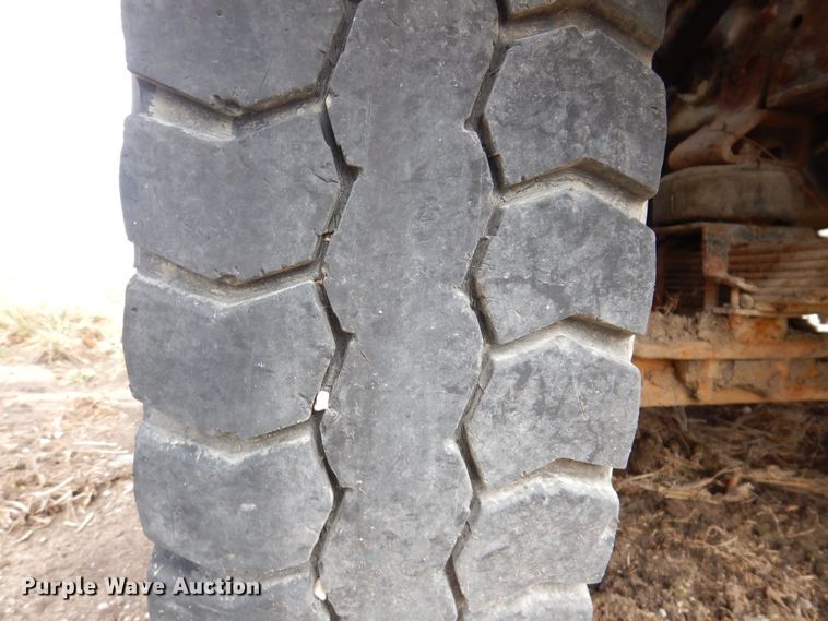 image for item KN9822 1976 GMC Astro  semi truck