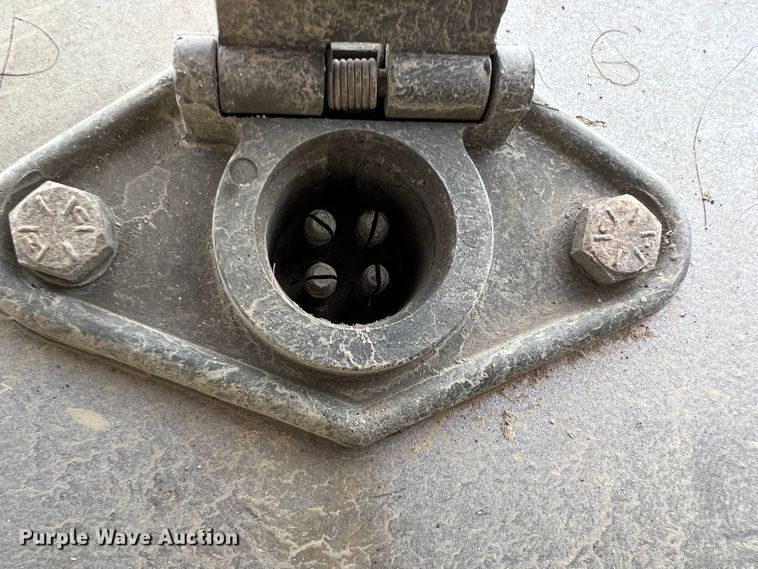 image for item KR9514 2001 Heil  pneumatic dry bulk trailer