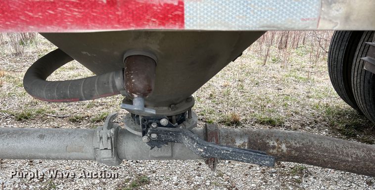 image for item KR9515 2001 Heil  pneumatic dry bulk trailer