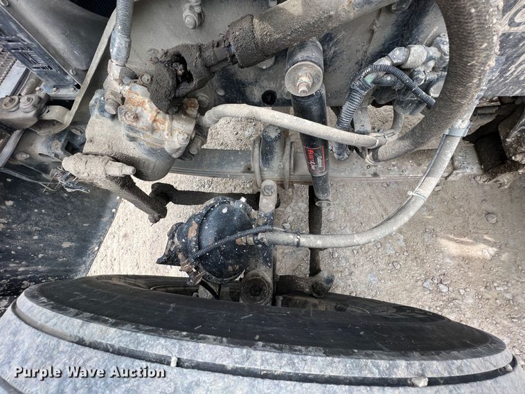 image for item KR9517 2002 Kenworth W900  semi truck