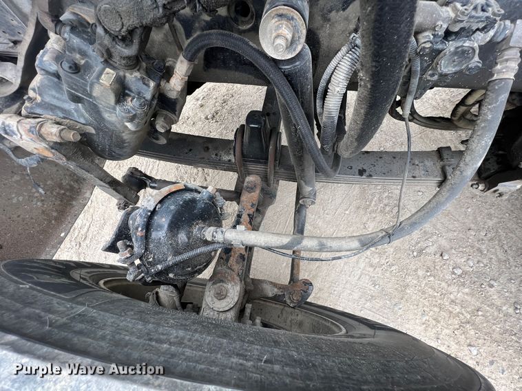 image for item KR9518 2002 Kenworth W900  semi truck