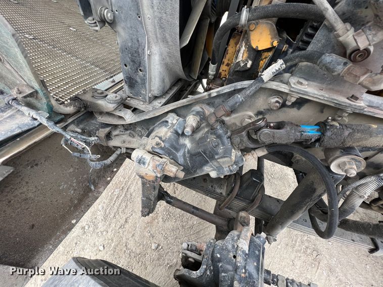 image for item KR9518 2002 Kenworth W900  semi truck