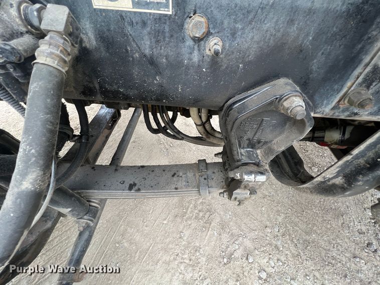 image for item KR9518 2002 Kenworth W900  semi truck