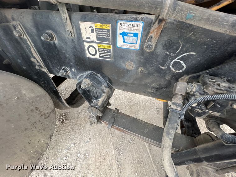 image for item KR9518 2002 Kenworth W900  semi truck