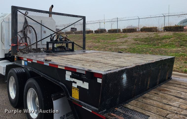 image for item LH9964 2000 Trail-Eze DHT7048  lowboy equipment trailer