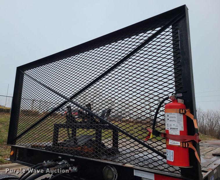 image for item LH9964 2000 Trail-Eze DHT7048  lowboy equipment trailer