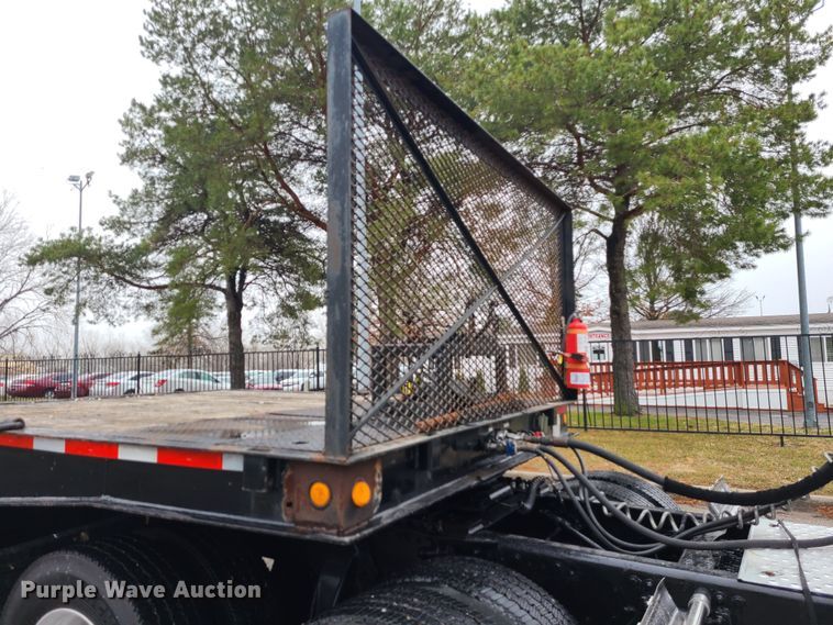 image for item LH9964 2000 Trail-Eze DHT7048  lowboy equipment trailer